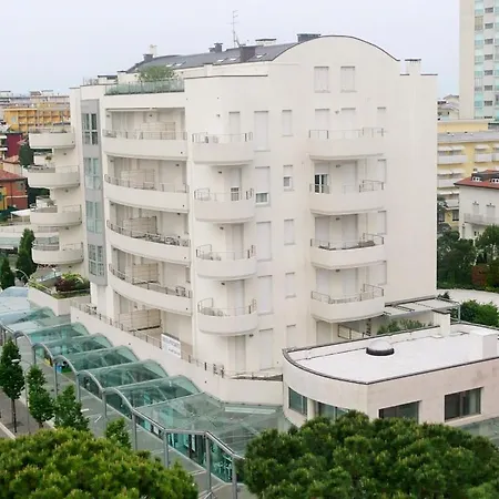 Stej Palace 3 Garage In Centro 50m Dalla * 리도 디 예솔로